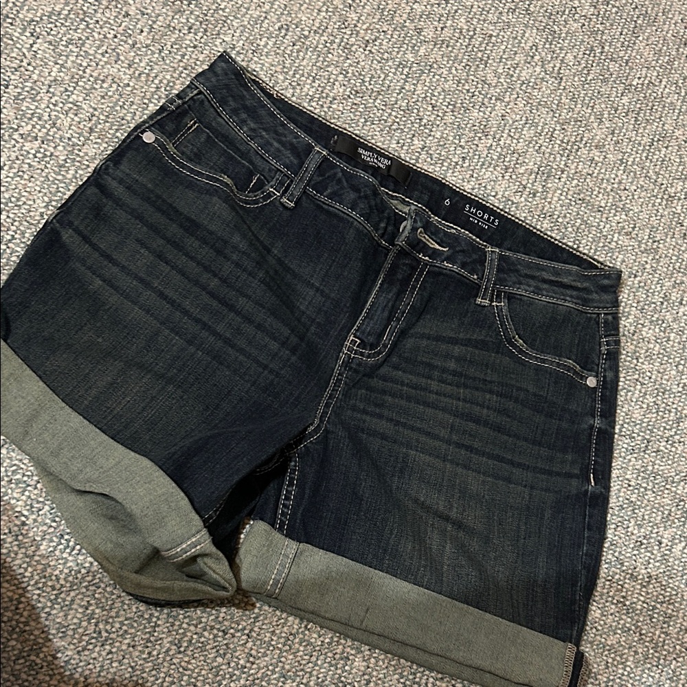 Simply Vera Vera Wang Black Denim Shorts